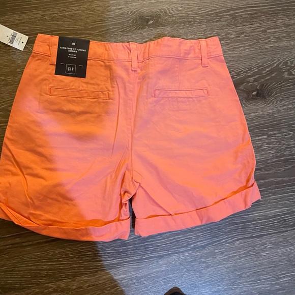 GAP Short - Picture 3 of 3
